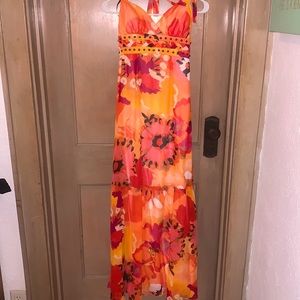 Bebe 2b Maxi Dress